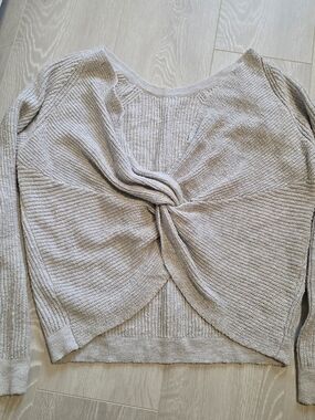 aerie Twist Sweater - Light Gray